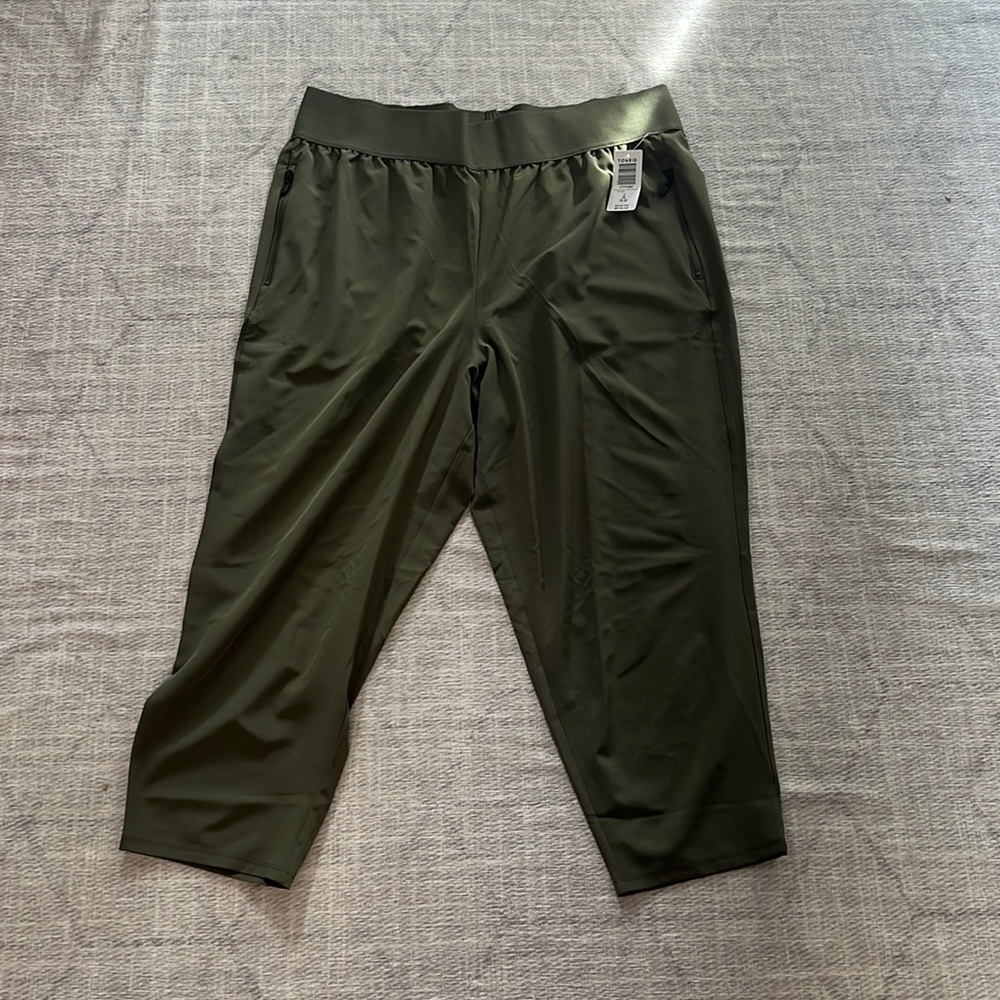 Torrid Ankle Walking Pant Olive Size 2
